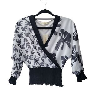 3/$18 YMZlife Black and White Cuffed Sleeve Faux Wrap Blouse